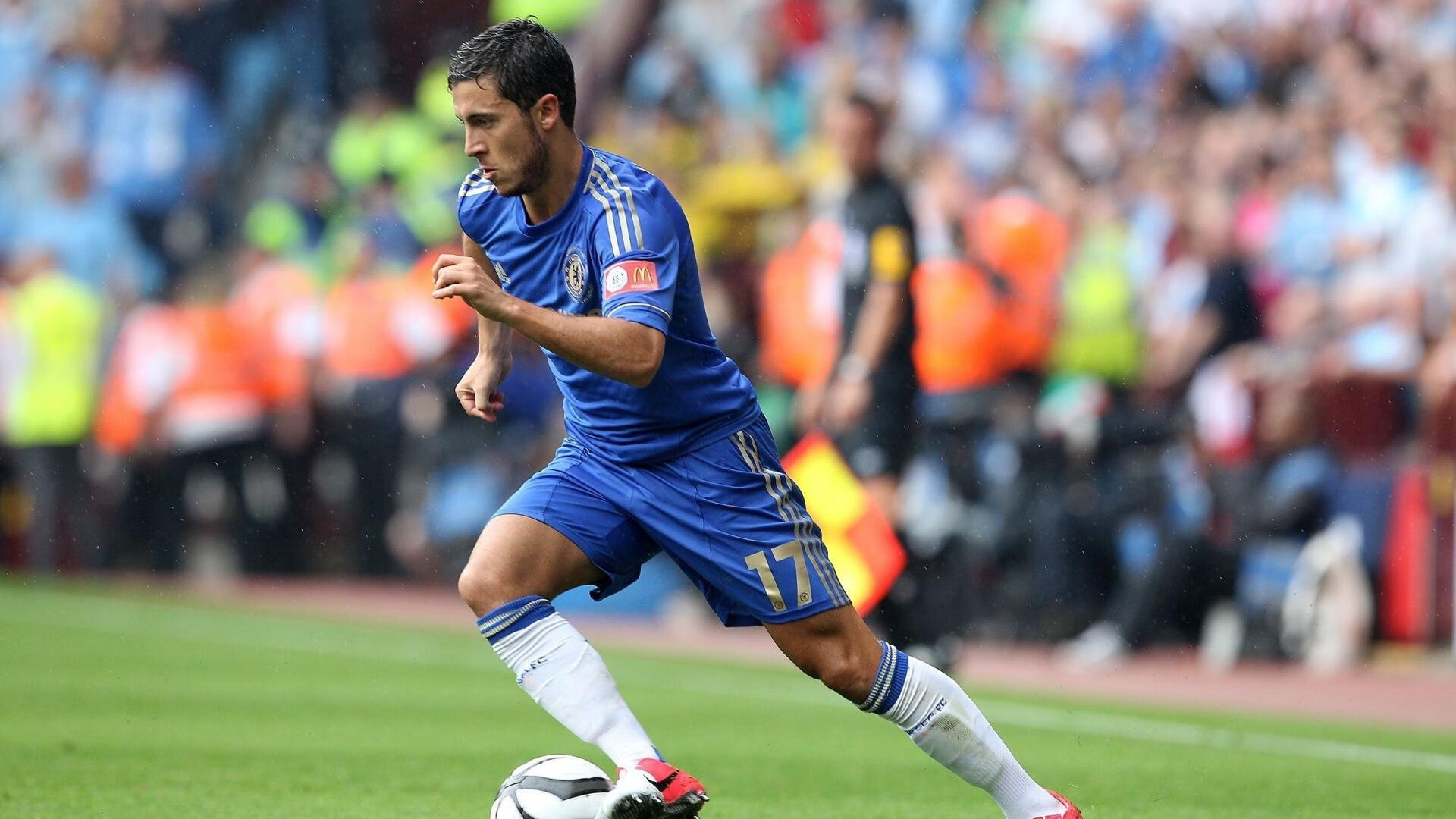 华连特斯取得胜利，重返胜利轨道