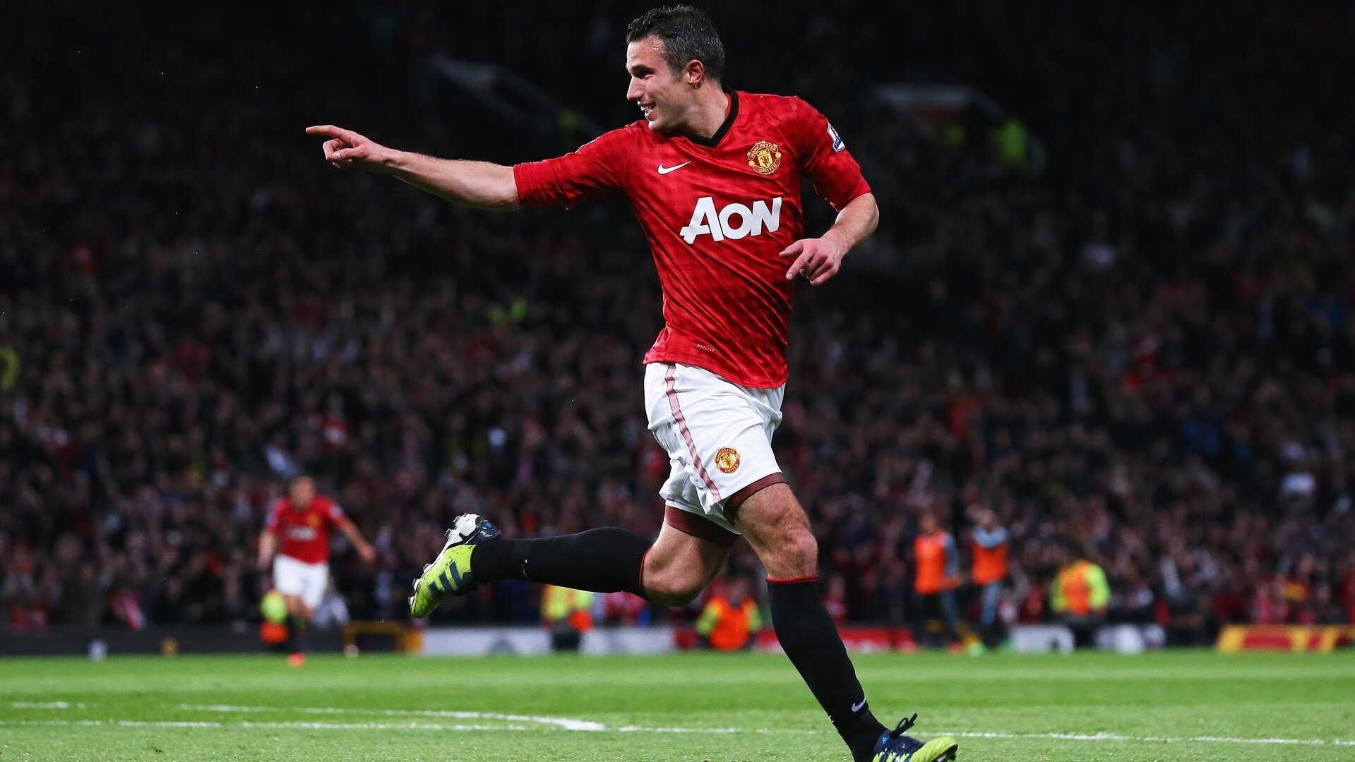 危机重重!球队眼看胜利需踏上征程,看球队的图片